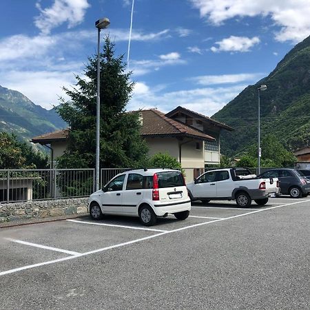 Apartamento Il Nido Di Marty Issogne Exterior foto