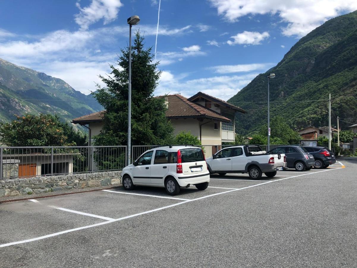 Apartamento Il Nido Di Marty Issogne Exterior foto